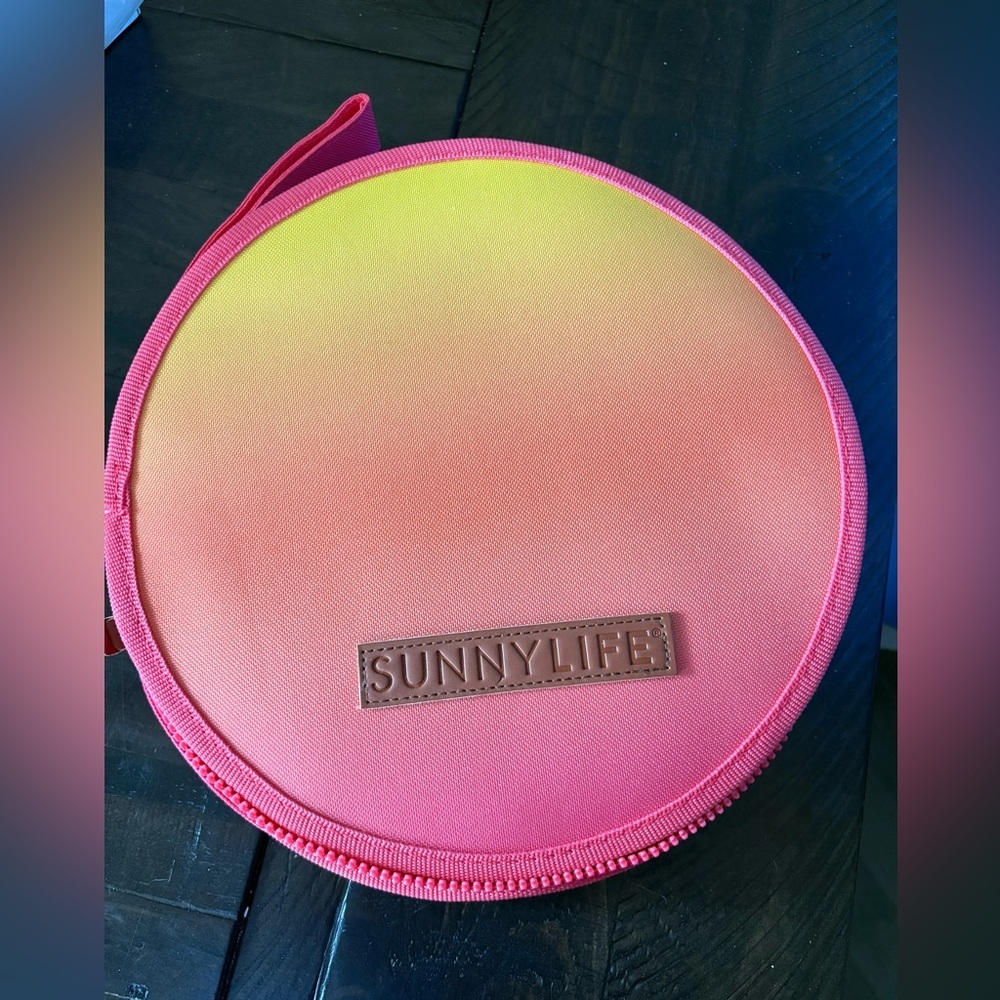 Sunnylife Gradient Pink and Yellow Picnic set